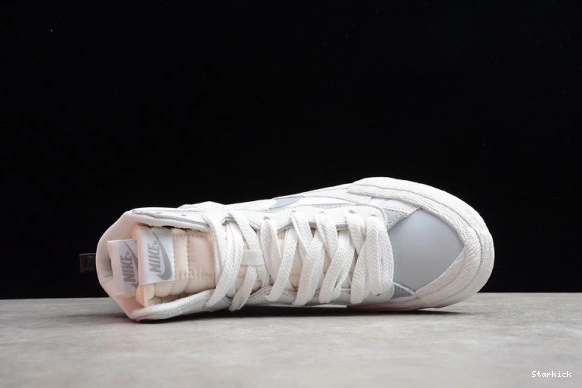 BLAZER WHITE MID X NIKE SACAI BV0072-100 1221